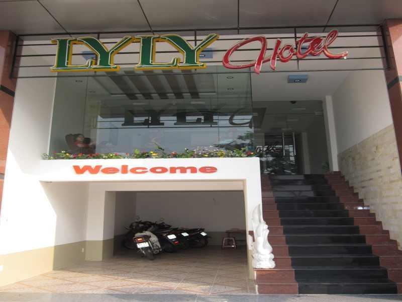 Khách sạn Lyly *
